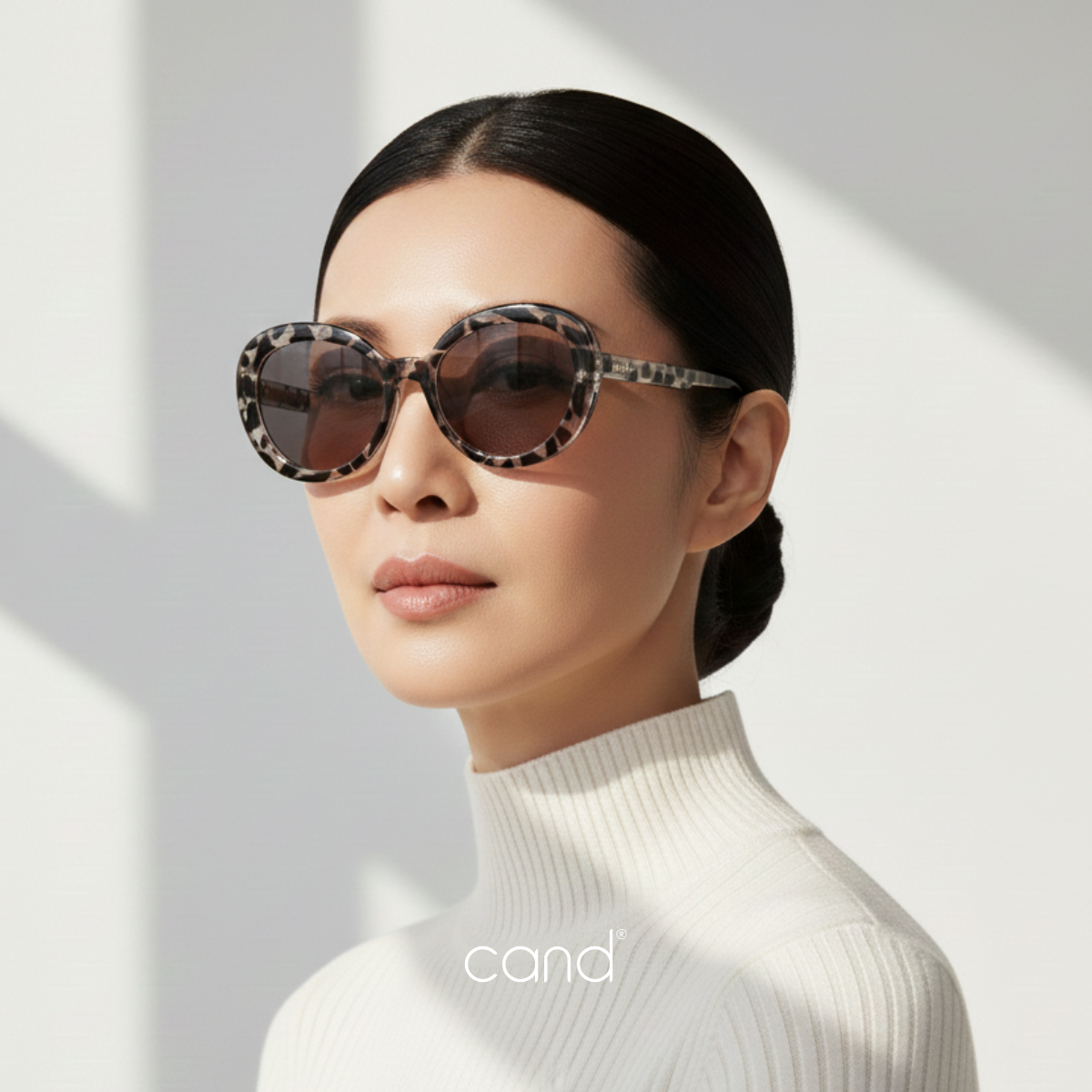 Óculos de Grau 2 em 1 Clip-On Feminino - Nancy®