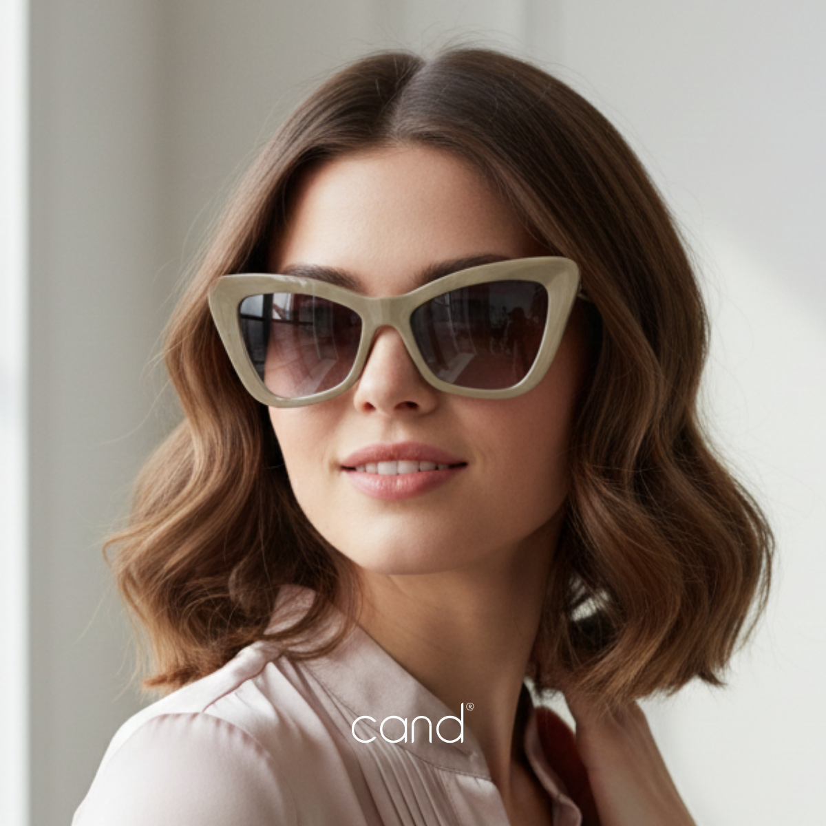 Óculos de Grau 2 em 1 Clip-On Feminino - Aurora®